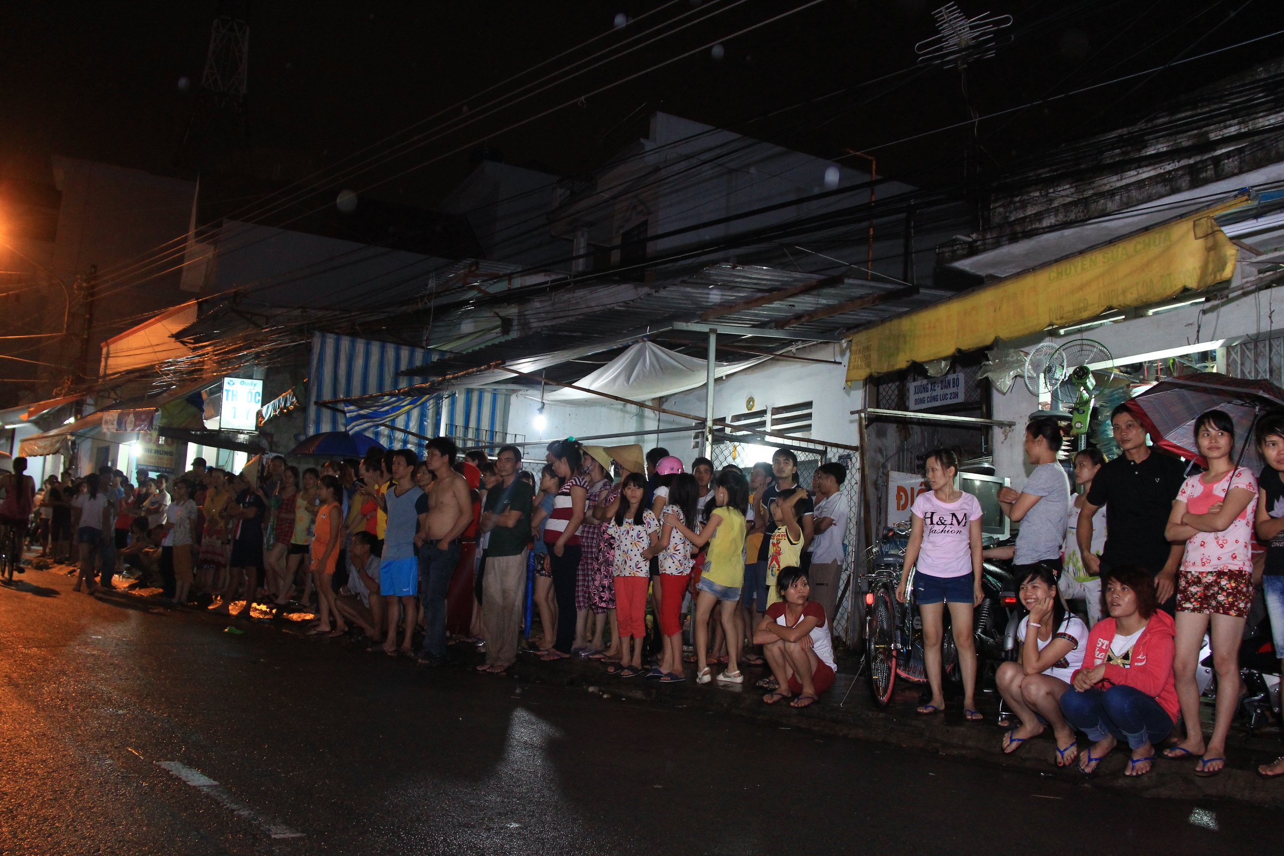 Chong cam dao dinh mau guc ben thi the vo cu hinh anh