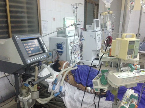 Mot nguoi chet, hai nguoi co giat sau cuoc nhau hinh anh