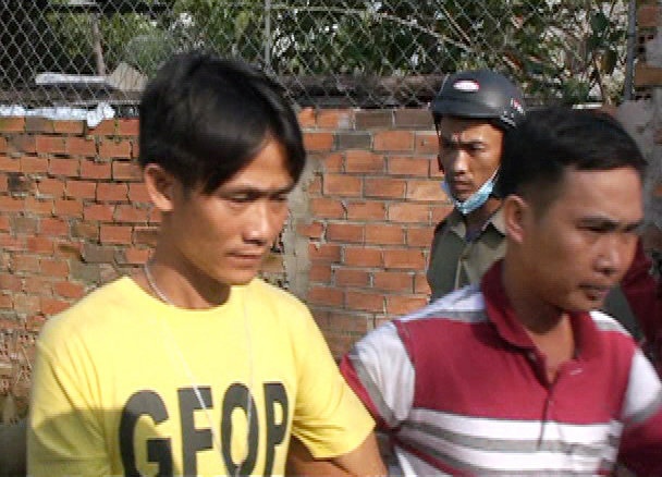 Nguyễn Minh Tâm (áo vàng). Ảnh: Tuổi Trẻ.