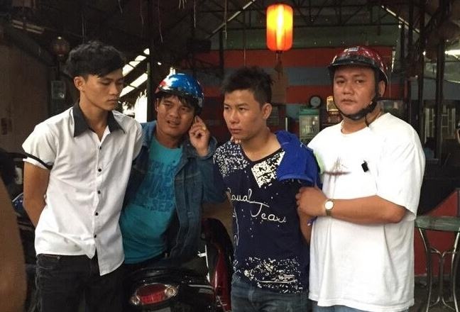 Dan canh va cham giao thong cuop xe nguoi di duong hinh anh