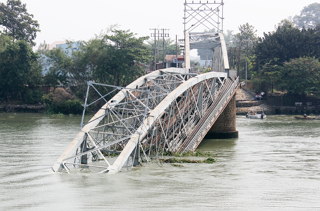 sap cau Ghenh o Dong Nai anh 2