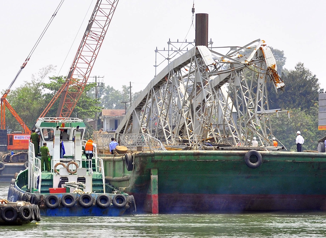 sap cau Ghenh o Dong Nai anh 2