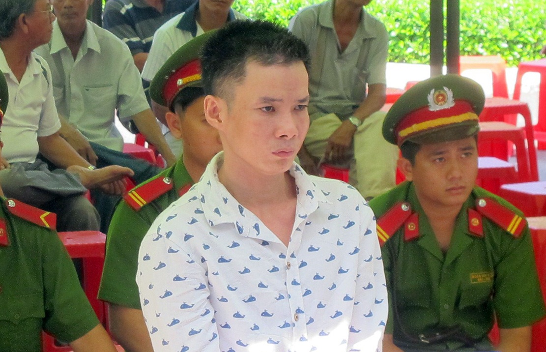 Can danh nhau khong thanh, dung keo dam chet ban hinh anh