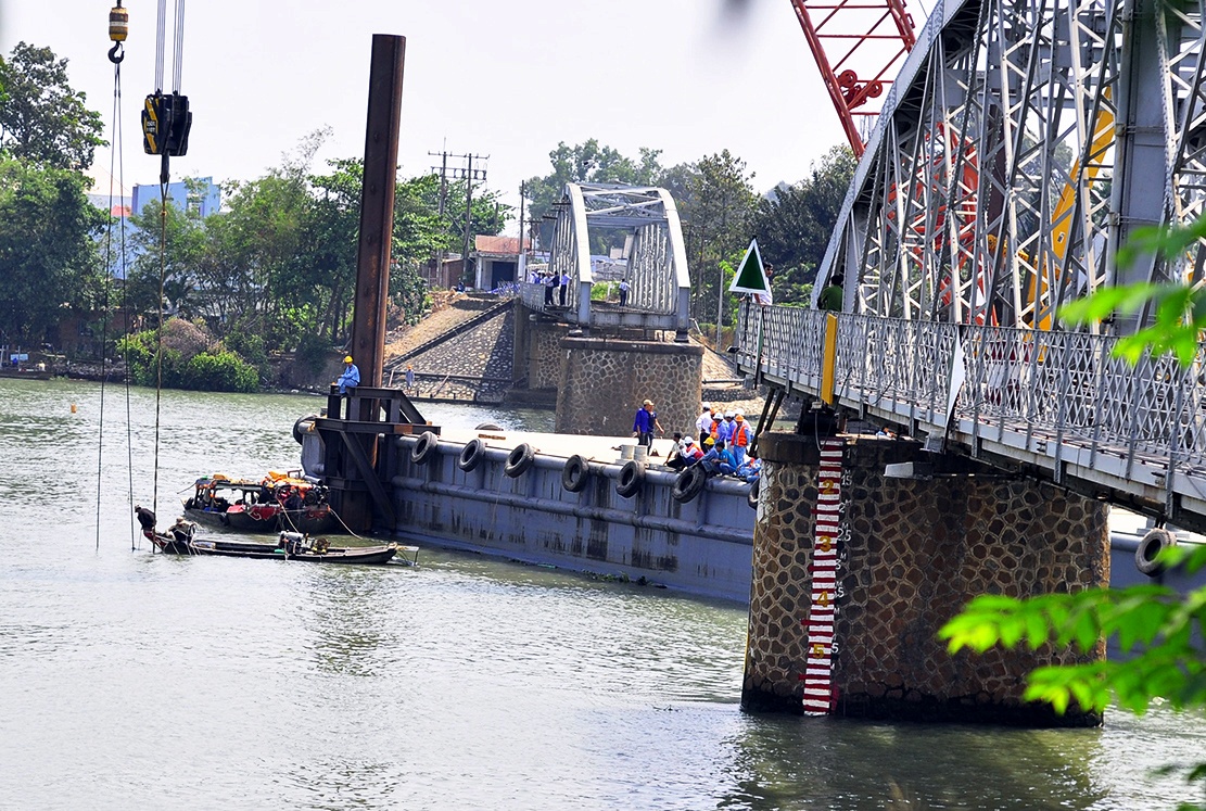sap cau Ghenh o Dong Nai anh 1