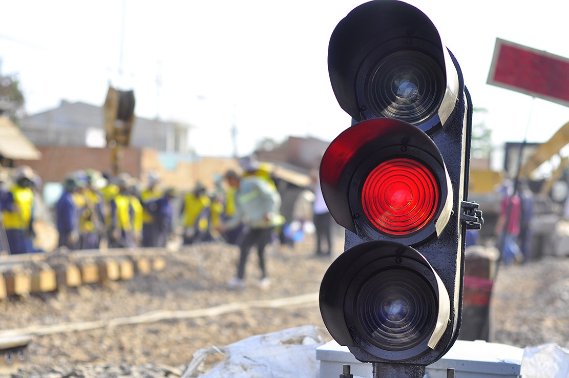 sua duong sat sau vu sap cau anh 11