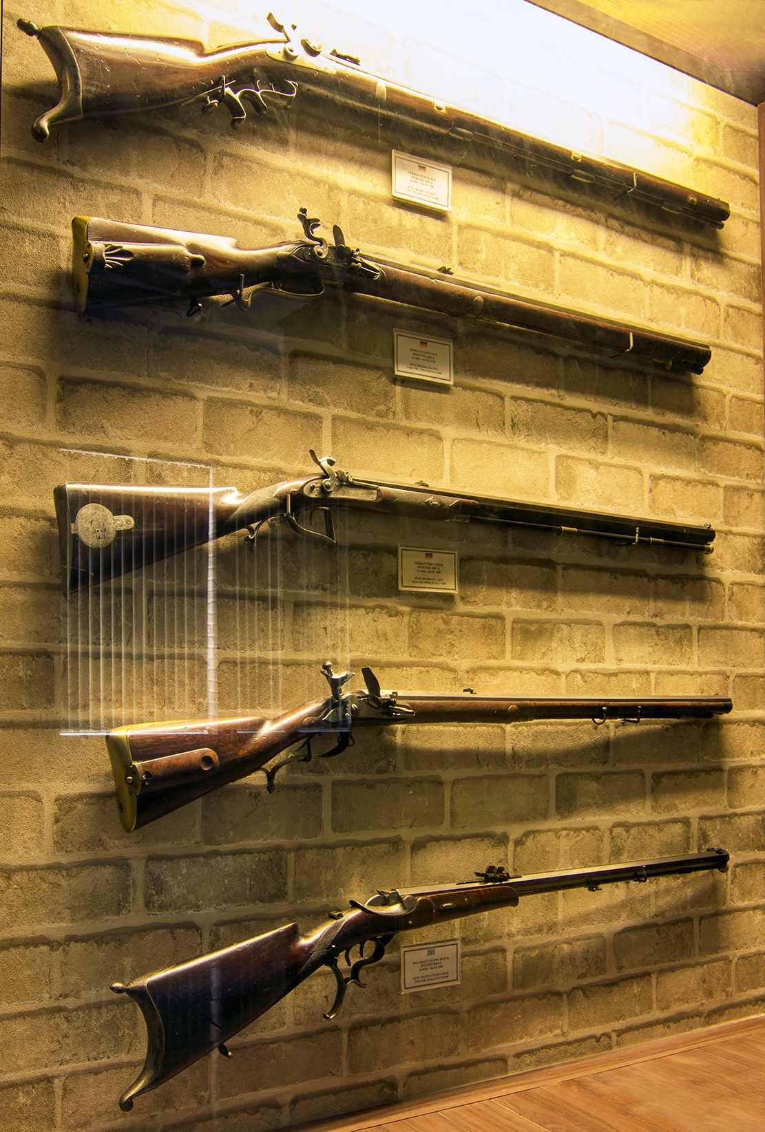 Bao tang vu khi anh 3