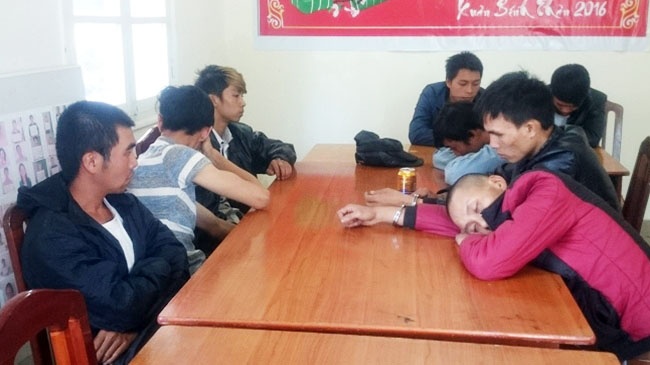 mang dao di chem nhau anh 1