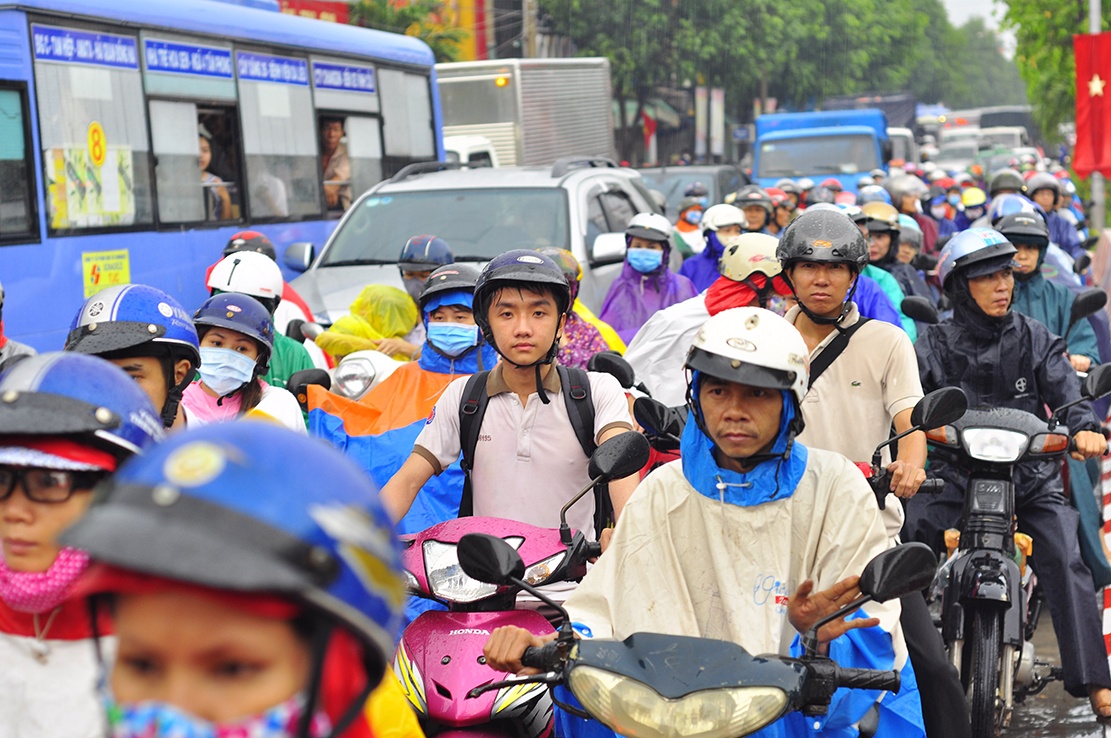 Bien Hoa ngap trong mua anh 2