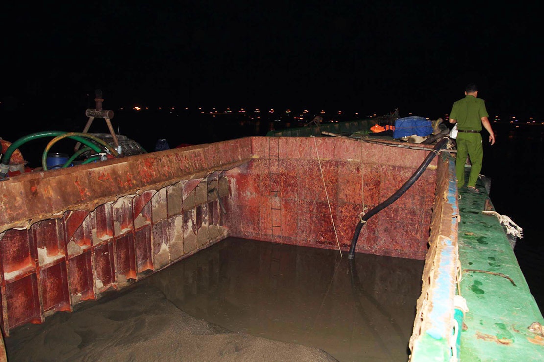 công an bắt  ảnh 1 cong an bat anh 1