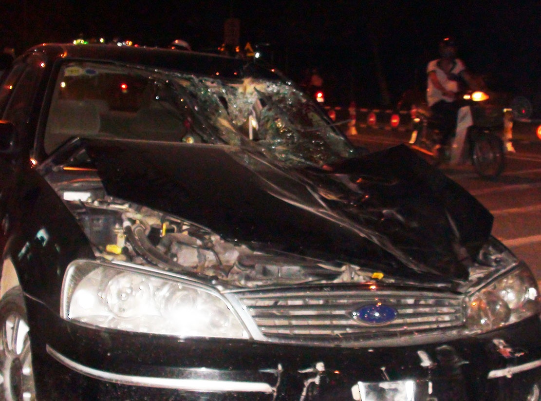 oto tong trung ngua o Bien Hoa anh 1