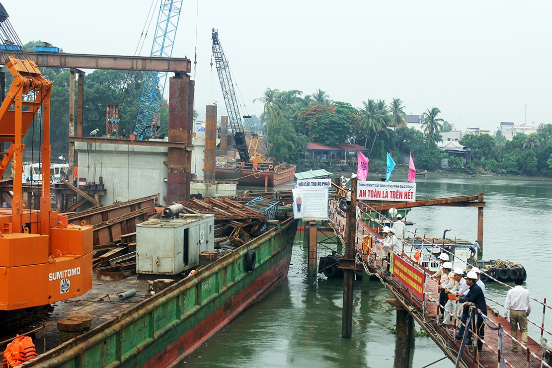 hoan thanh cau Ghenh anh 1