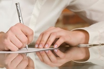 Giam doc so xin nghi viec vi bi dieu chuyen cong tac hinh anh