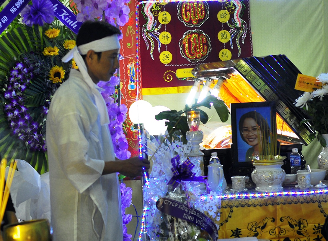 3 co giao chet trong vu tai nan anh 1