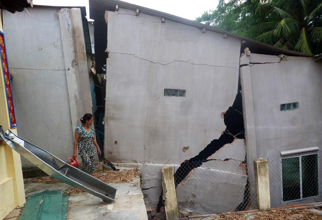 Hang chuc nguoi song trong nhung ngoi nha nut toac hinh anh