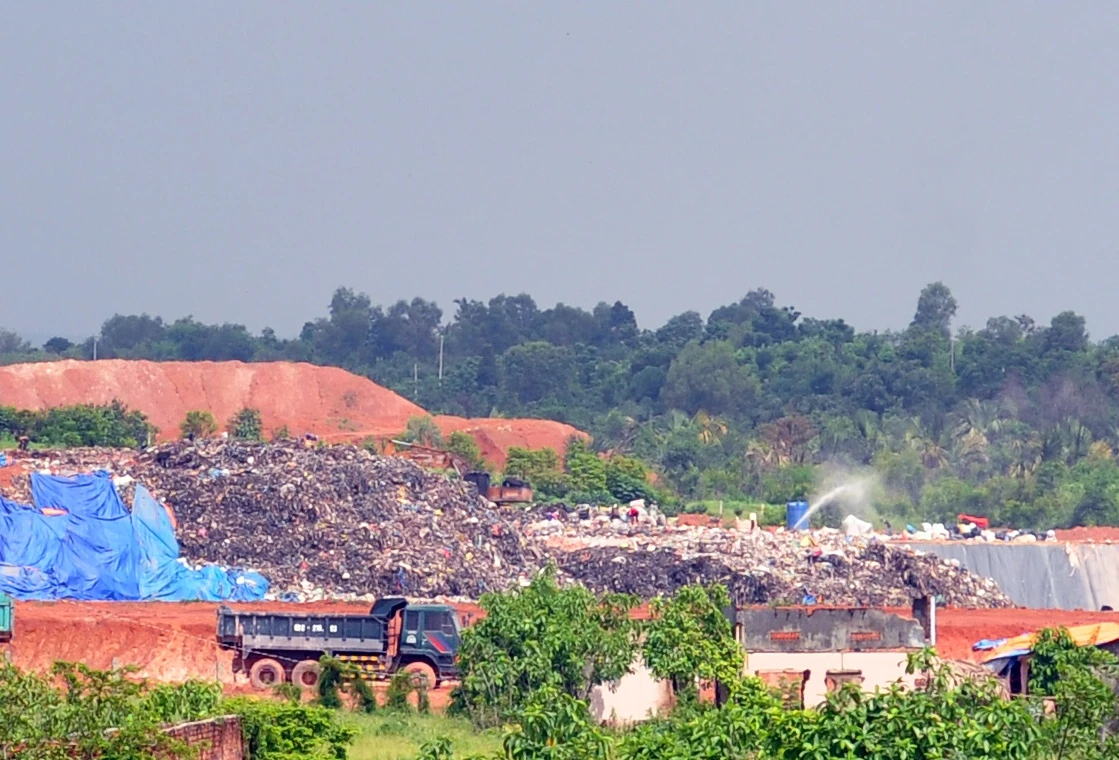 dan song kho vi bai rac anh 1