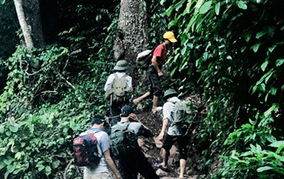 200 canh sat rao riet truy tim ke gay tham an o Lao Cai hinh anh