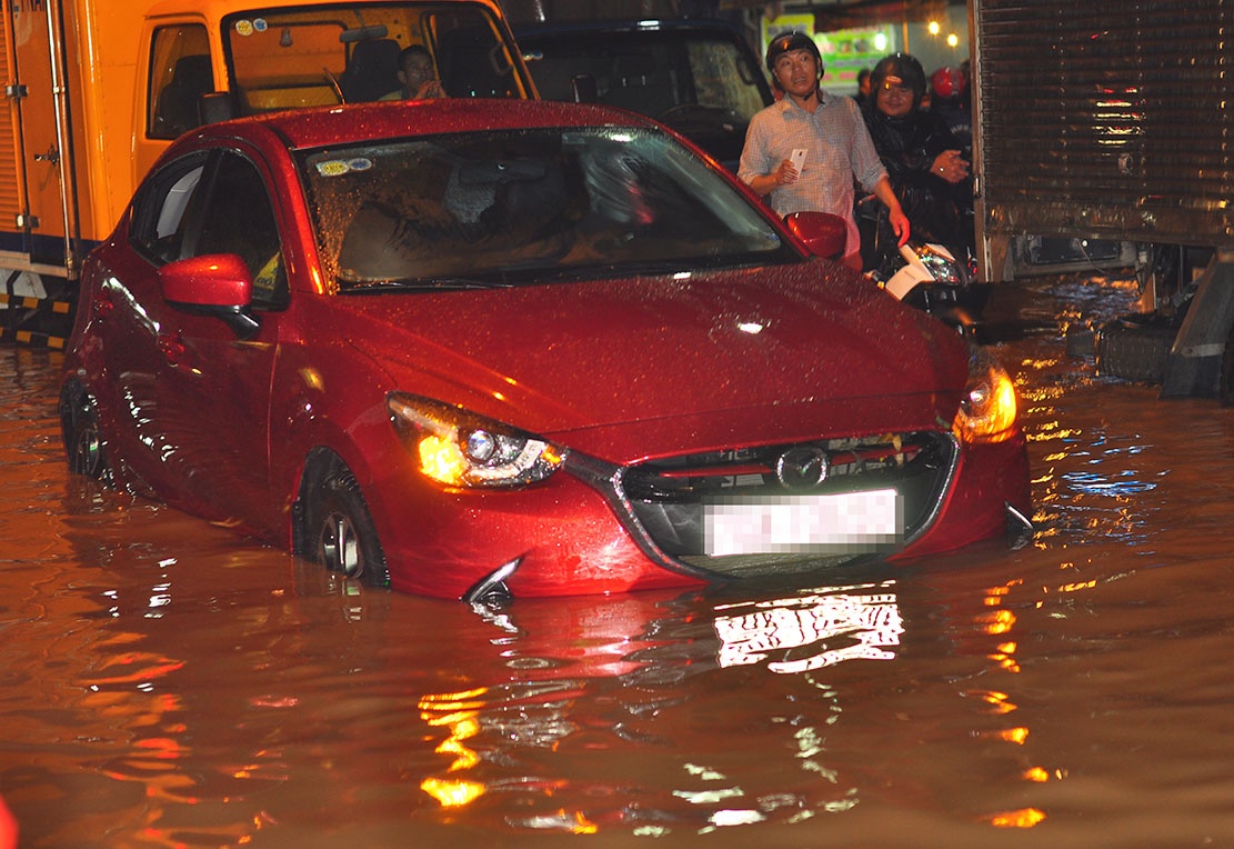 nguoi dan Dong Nai giup nhau trong mua ngap anh 10