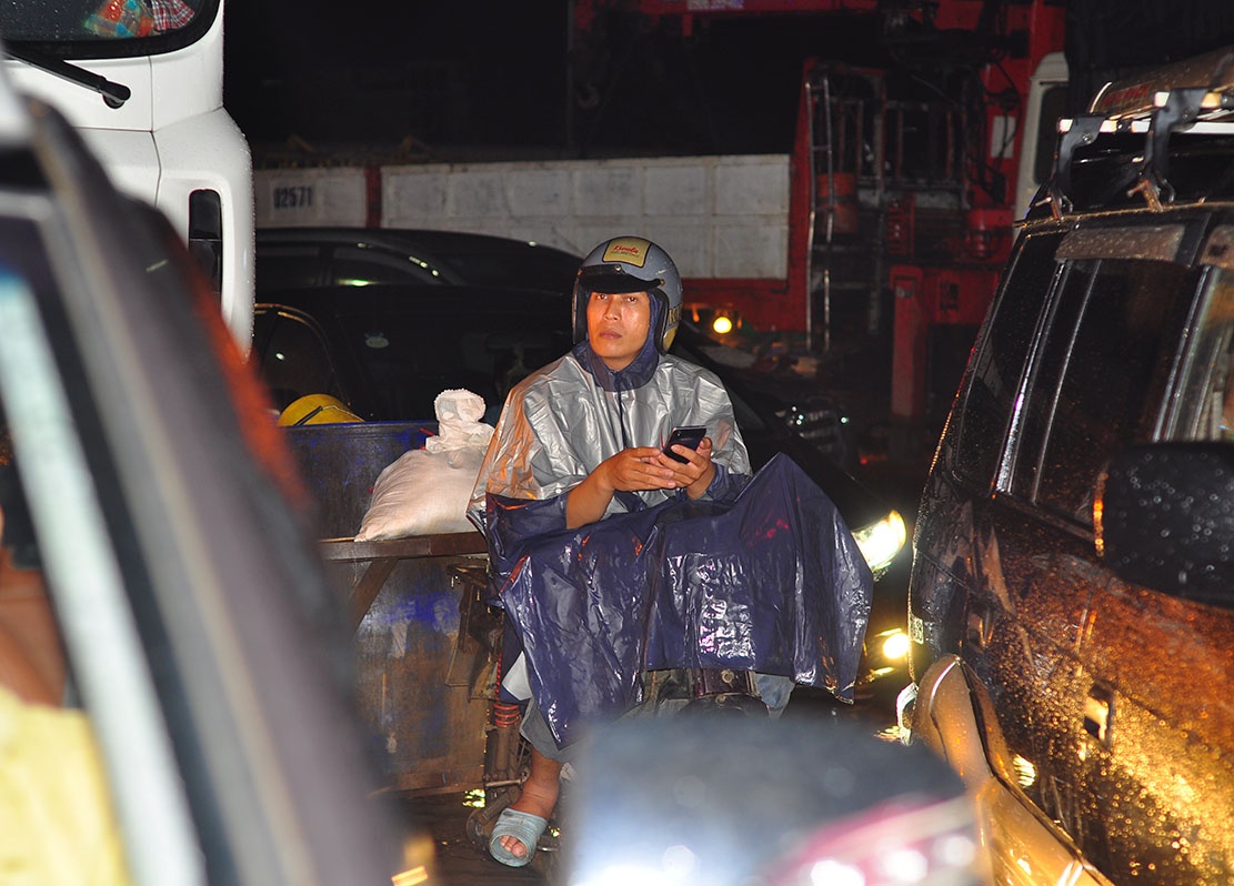 nguoi dan Dong Nai giup nhau trong mua ngap anh 7