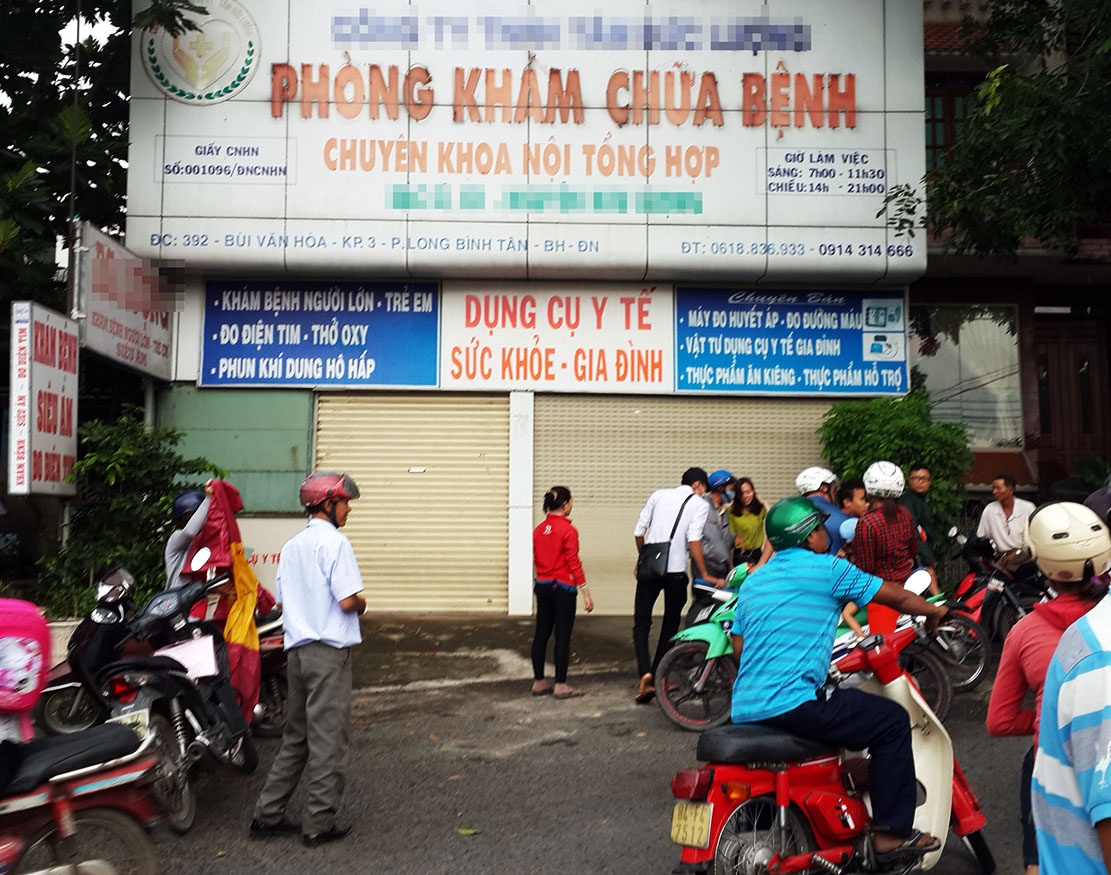 Co gai 18 tuoi to bac si phu khoa hiep dam hinh anh