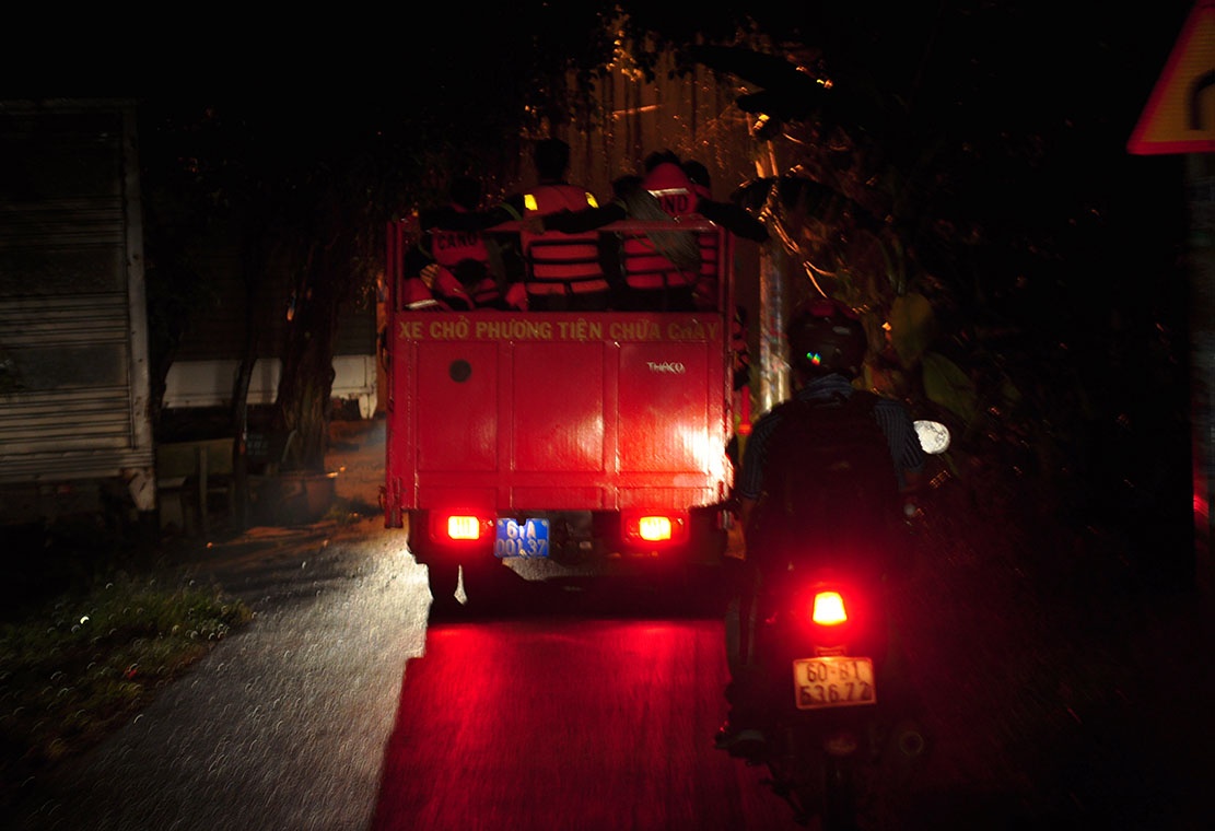 trang dem tim be trai mat tich anh 4