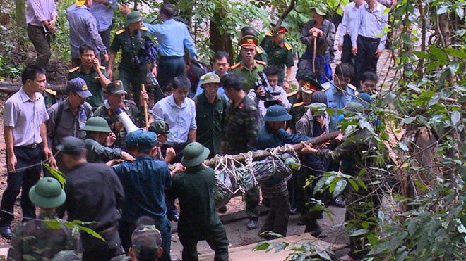 may bay roi o vung tau anh 14