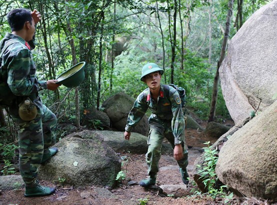 may bay roi o vung tau anh 5