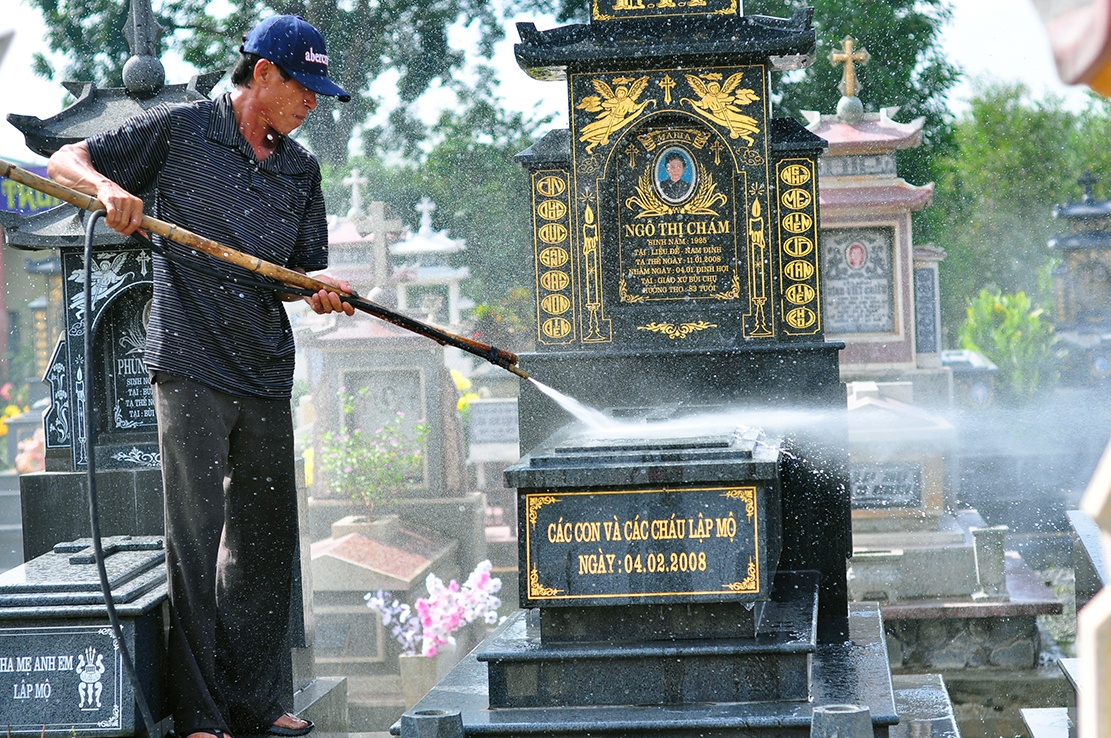 nghia dia ngap trong nuoc anh 6