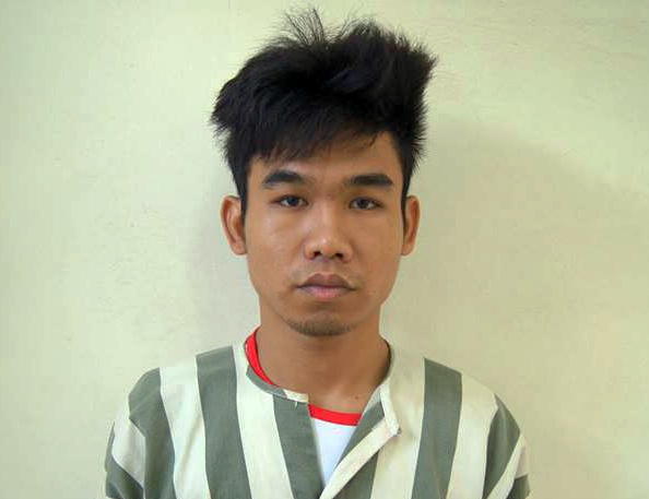 9X lai moto phan khoi lon di cuop tui xach phu nu hinh anh