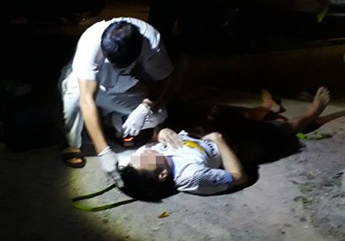 Nguoi dan cuu song thanh nien vua treo co hinh anh