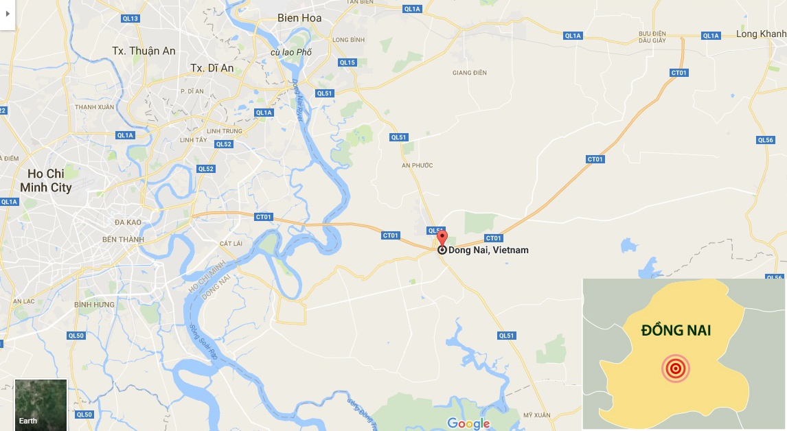 Hai tài xế thoát chết sau tai nạn ôtô ảnh 3 Hai tai xe thoat chet sau tai nan oto anh 3