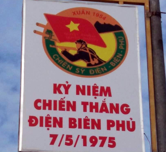 Ap phich in nham nam chien thang Dien Bien Phu hinh anh