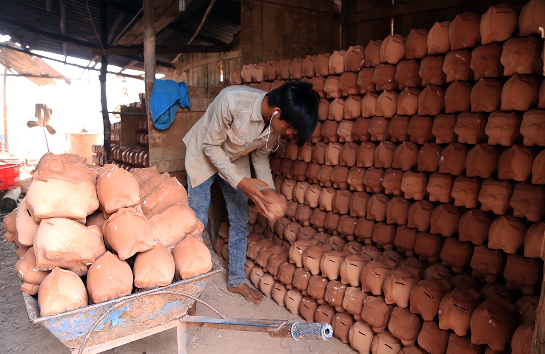 san xuat ga vang ban Tet anh 6