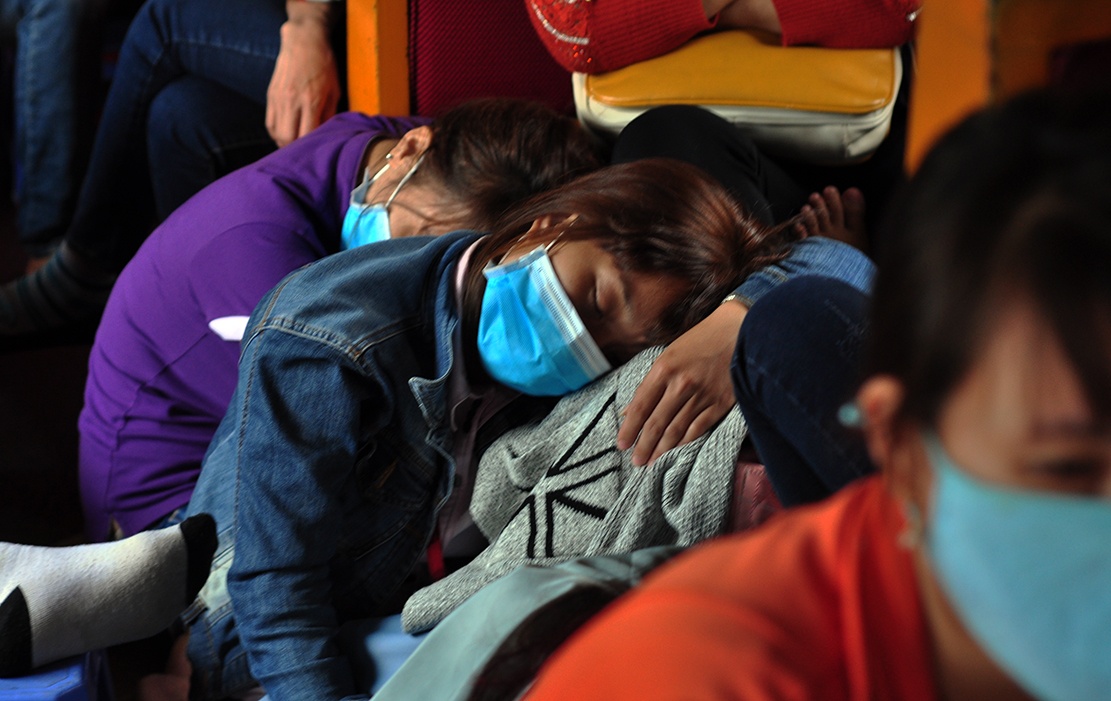 tren chuyen tau Tet anh 7