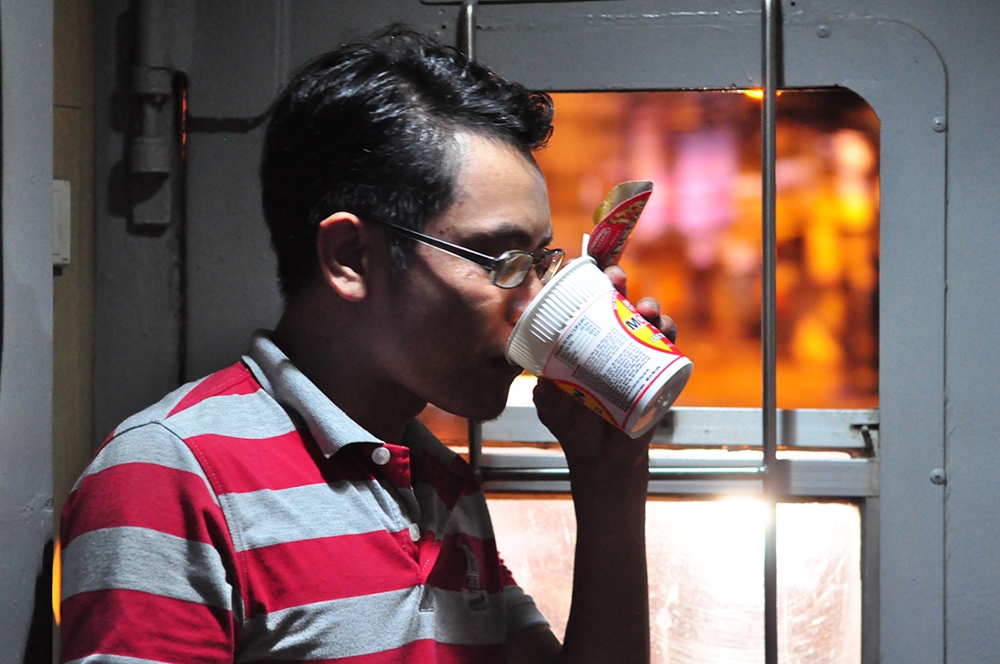 tren chuyen tau Tet anh 8