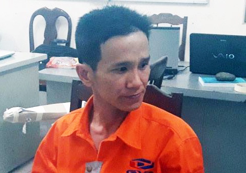 Manh moi giup tim ra nghi pham giet co gai xam hinh hoa hong hinh anh