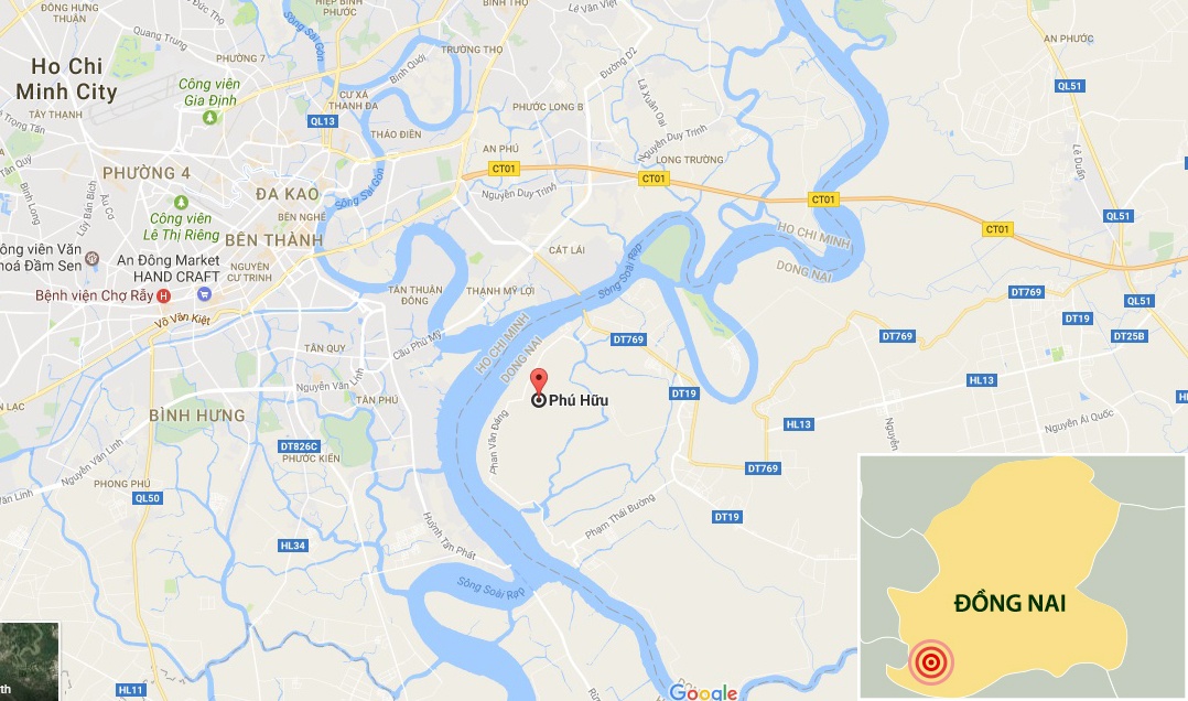 Chân trẻ em ở kênh nước ảnh 1 Chan tre em o kenh nuoc anh 1