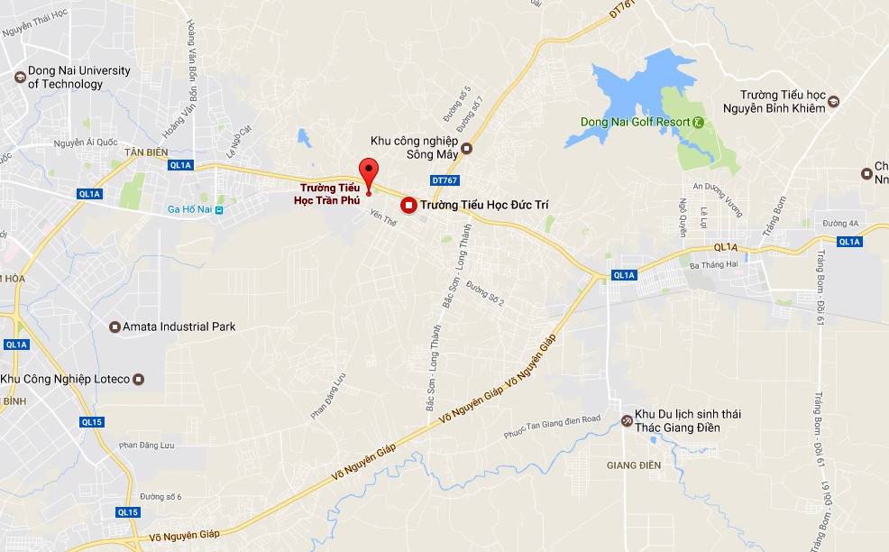 giang vien lot quan hoc sinh lop 1 anh 1