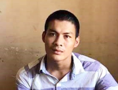 Khong xin duoc tien danh bac, con trai sat hai me hinh anh