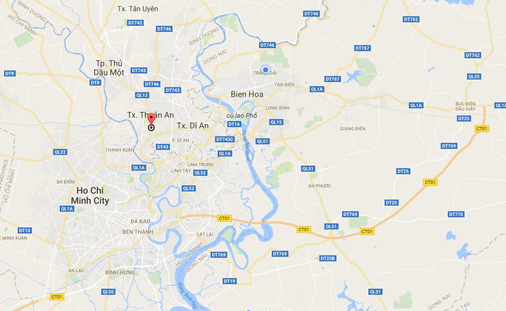 xit hoi cay vao canh sat anh 1