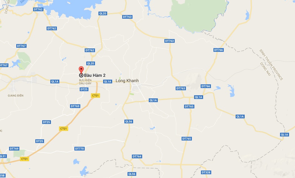 cảnh sát giao thông xúc cát ảnh 2 canh sat giao thong xuc cat anh 2