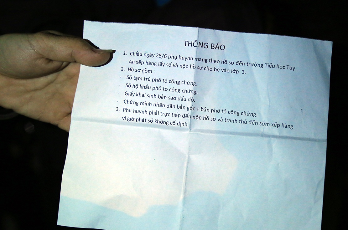 phê bình hiệu trưởng ảnh 1 phe binh hieu truong anh 1