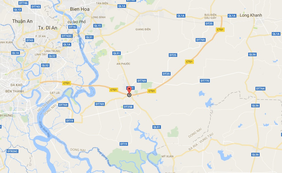 xe cháy trên cao tốc ảnh 1 xe chay tren cao toc anh 1