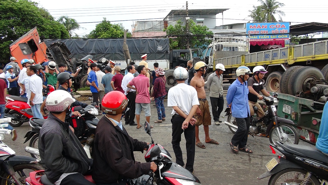 xe tai doi dau o Binh Phuoc anh 1