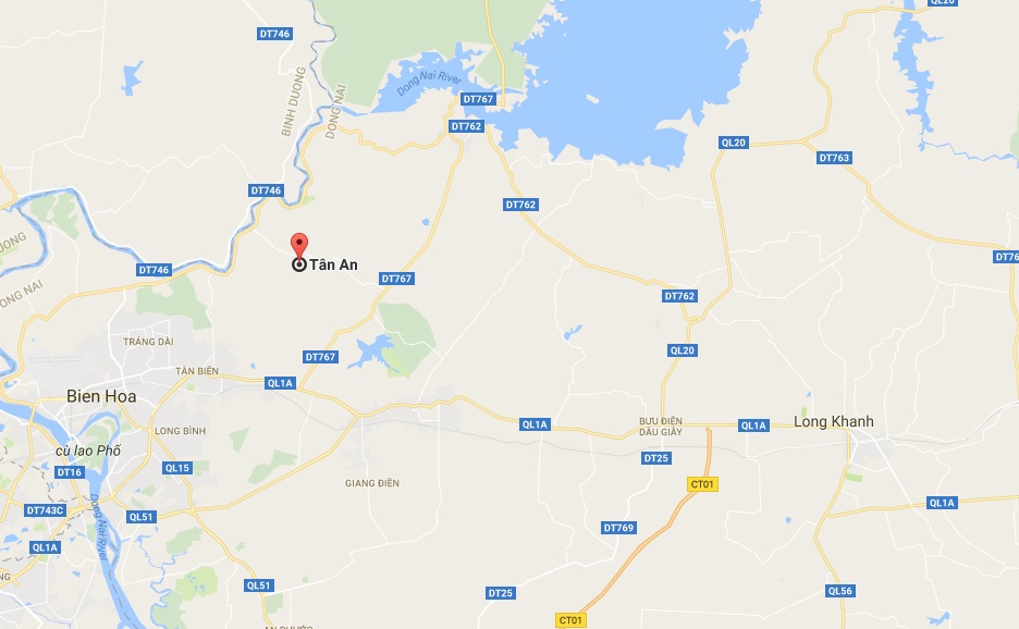 bop co co gai de giat day chuyen anh 1