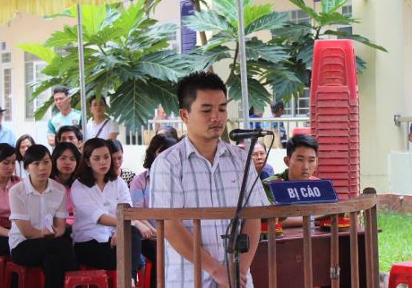 Tai xe xe tai can chet thieu ta CSGT linh 6 nam tu hinh anh