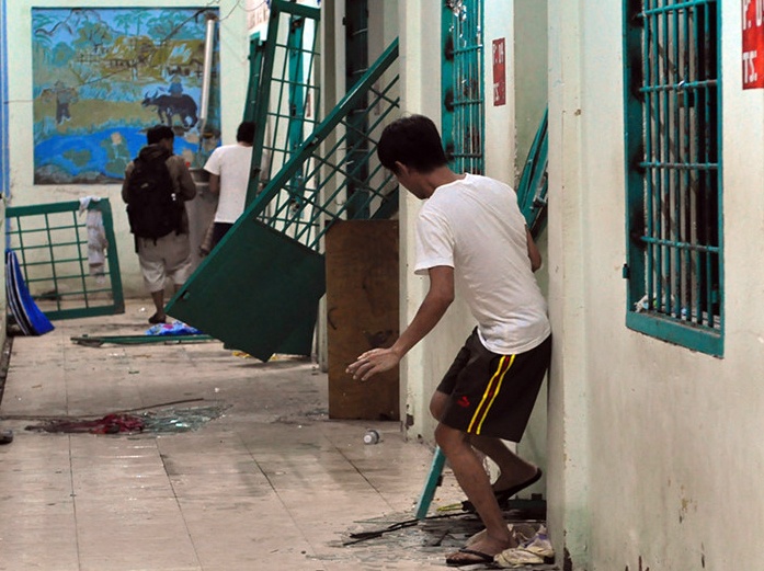 phat tu nhom nguoi pha trai cai nghien anh 2