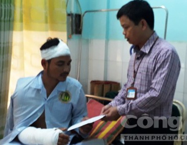 Bat tam giam nghi pham cam dau chem pho cong an xa hinh anh