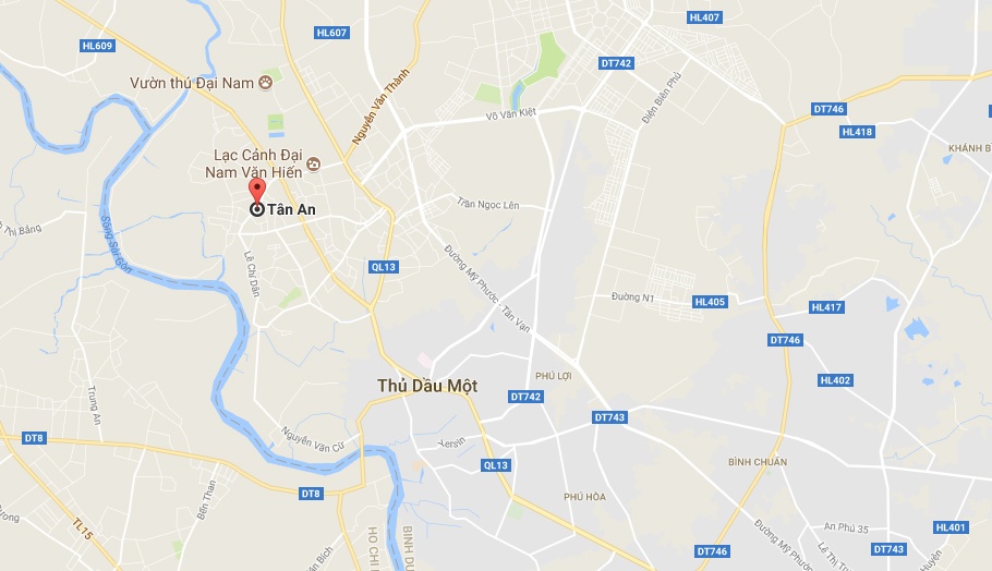 chồng chết vợ nguy kịch dưới bánh xe tải ảnh 2 chong chet vo nguy kich duoi banh xe tai anh 2