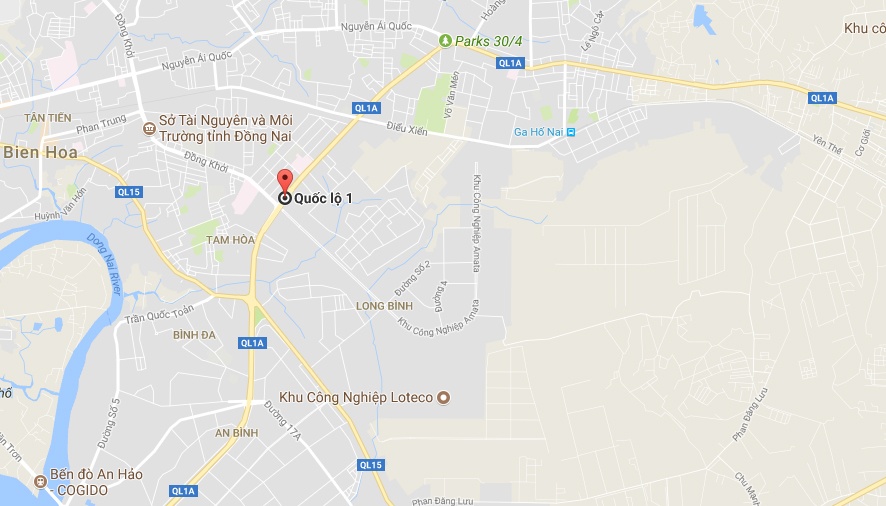 xe tải tông xe máy dừng đèn đỏ ảnh 1 xe tai tong xe may dung den do anh 1