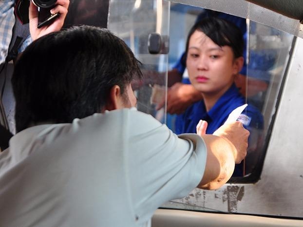 BOT tuyen tranh Bien Hoa phai xa tram vi tai xe tra tien le hinh anh